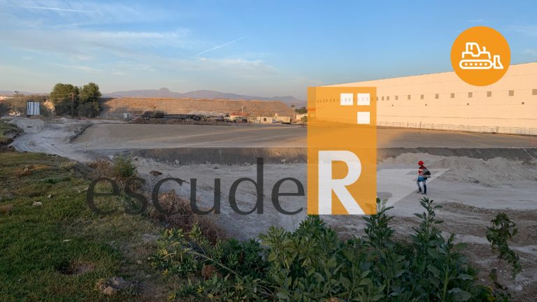 Demolición y Terracerías en naves industriales con maquinaria