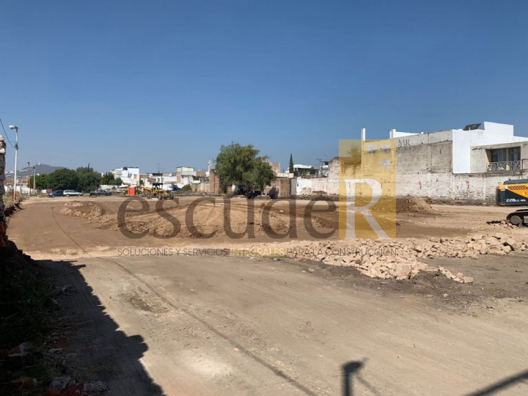 escuder-construccion-trabajos-de-demolicion-y-terracerias-para-nave-industrial-azulemex_10