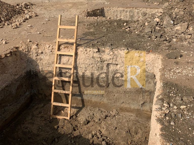 escuder-construccion-trabajos-de-demolicion-y-terracerias-para-nave-industrial-azulemex_11