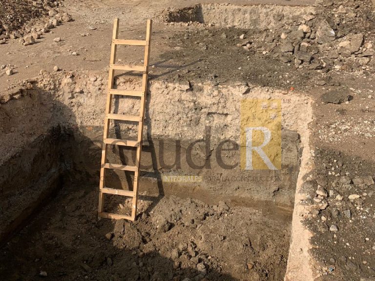 escuder-construccion-trabajos-de-demolicion-y-terracerias-para-nave-industrial-azulemex_12