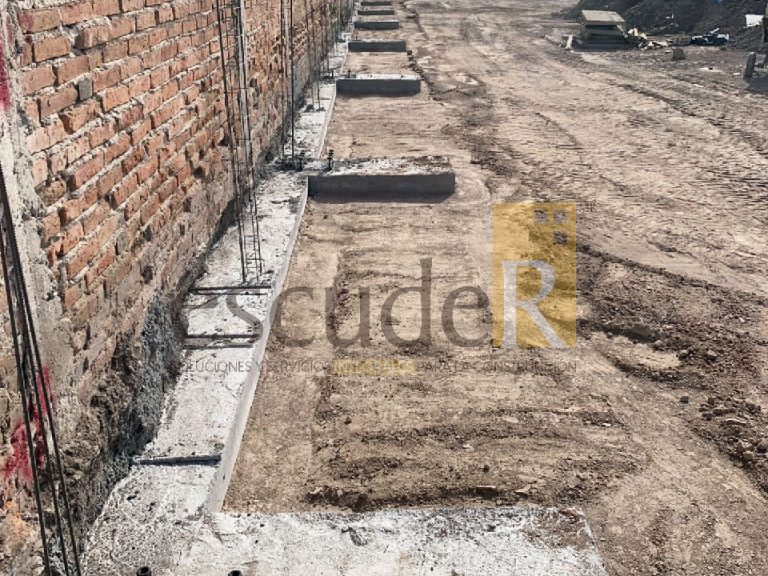 escuder-construccion-trabajos-de-demolicion-y-terracerias-para-nave-industrial-azulemex_18