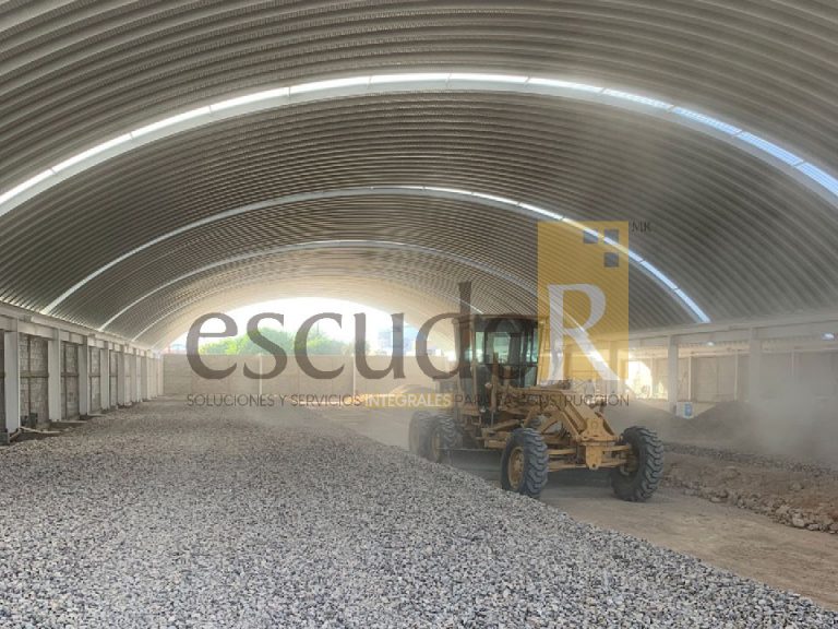escuder-construccion-trabajos-de-demolicion-y-terracerias-para-nave-industrial-azulemex_27