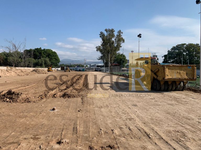 escuder-construccion-trabajos-de-terracerias-para-construccion-de-nave-industrial-san-jose-el-alto-09