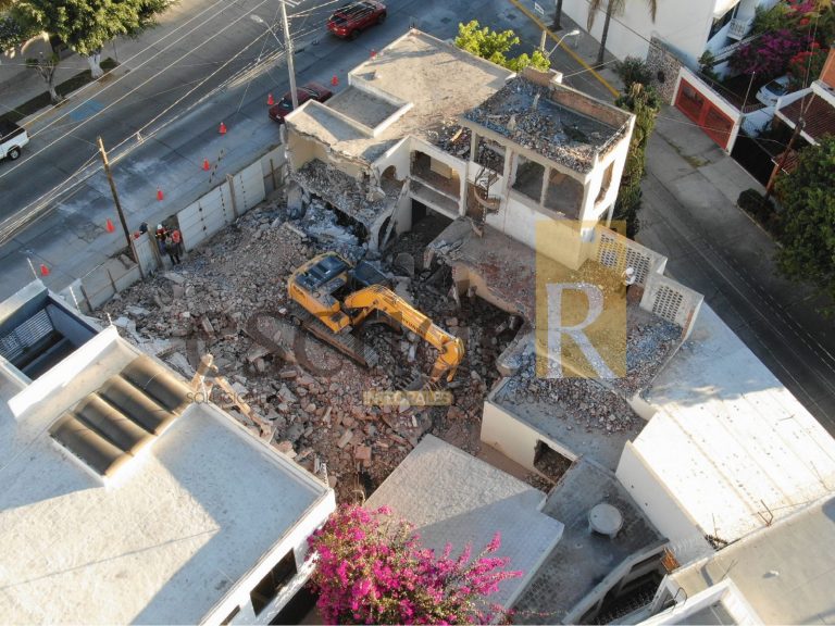 escuder-construccion-demolicion-de-vivienda-particular-en-avenida-guanajuato-01