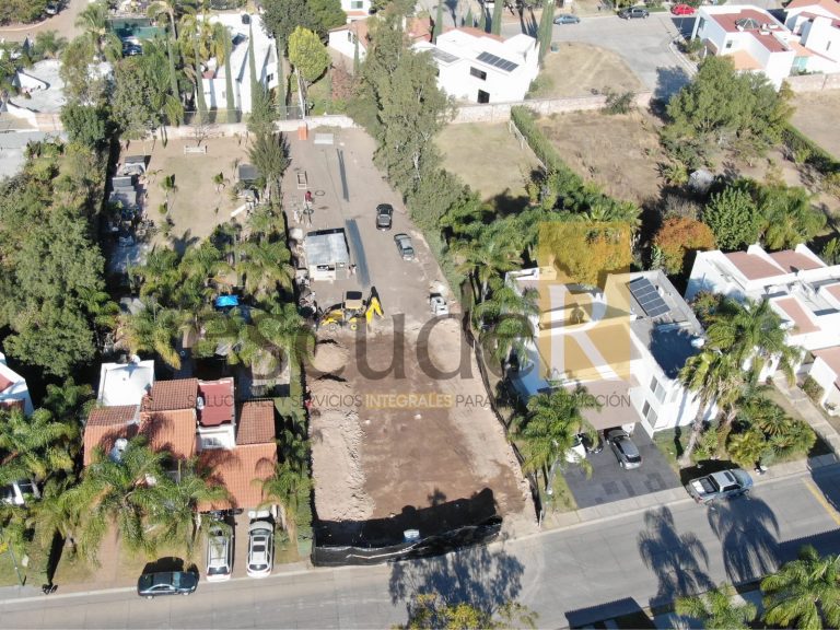 escuder-construccion-terracerias-en-terreno-residencial-en-club-de-golf-la-hacienda-08