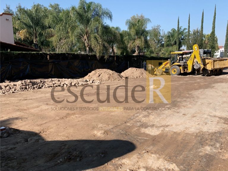 escuder-construccion-terracerias-en-terreno-residencial-en-club-de-golf-la-hacienda-12