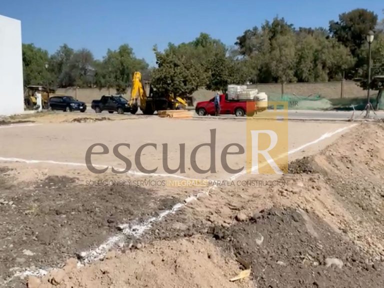 escuder-construccion-terracerias-en-terreno-residencial-en-fraccionamiento-el-mayorazgo-04