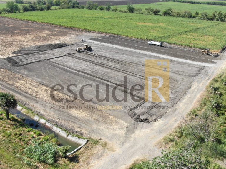 escuder-construccion-terracerias-industriales-en-centro-de-distribucion-en-ciudad-mante_01