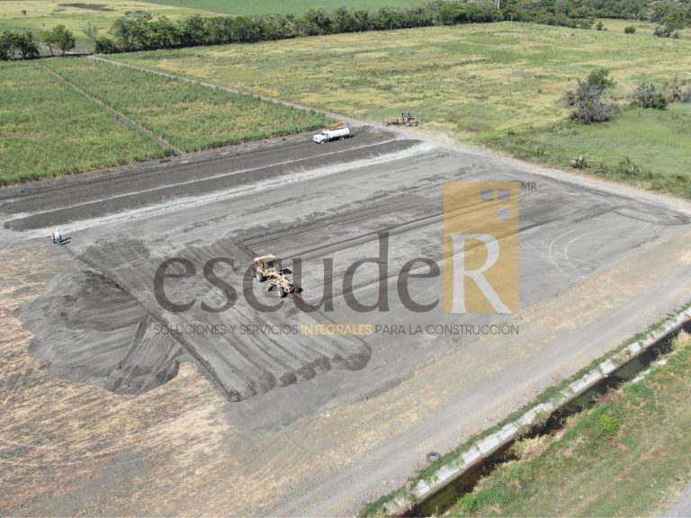 escuder-construccion-terracerias-industriales-en-centro-de-distribucion-en-ciudad-mante_02