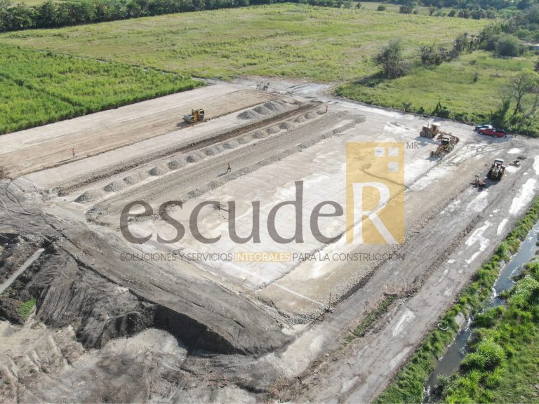 escuder-construccion-terracerias-industriales-en-centro-de-distribucion-en-ciudad-mante_06