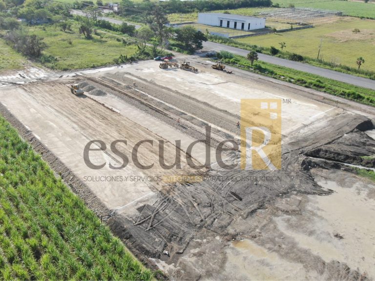 escuder-construccion-terracerias-industriales-en-centro-de-distribucion-en-ciudad-mante_07