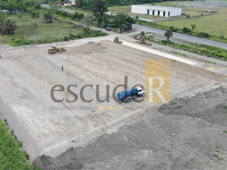 escuder-construccion-terracerias-industriales-en-centro-de-distribucion-en-ciudad-mante_12