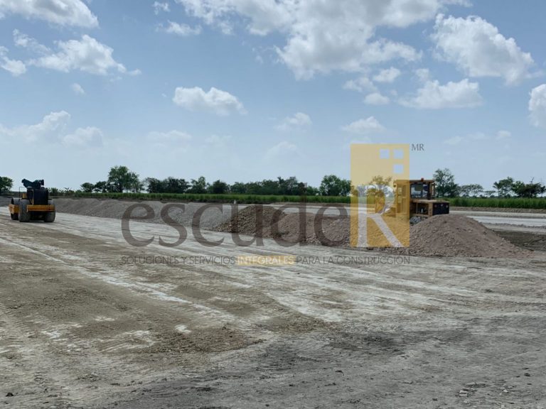 escuder-construccion-terracerias-industriales-en-centro-de-distribucion-en-ciudad-mante_36