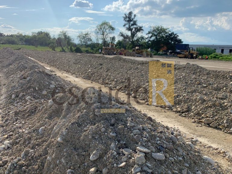escuder-construccion-terracerias-industriales-en-centro-de-distribucion-en-ciudad-mante_42