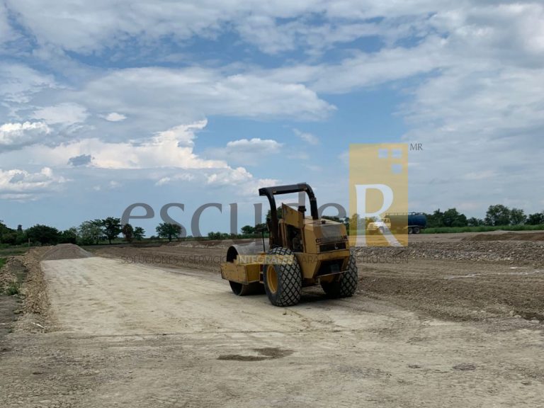 escuder-construccion-terracerias-industriales-en-centro-de-distribucion-en-ciudad-mante_44
